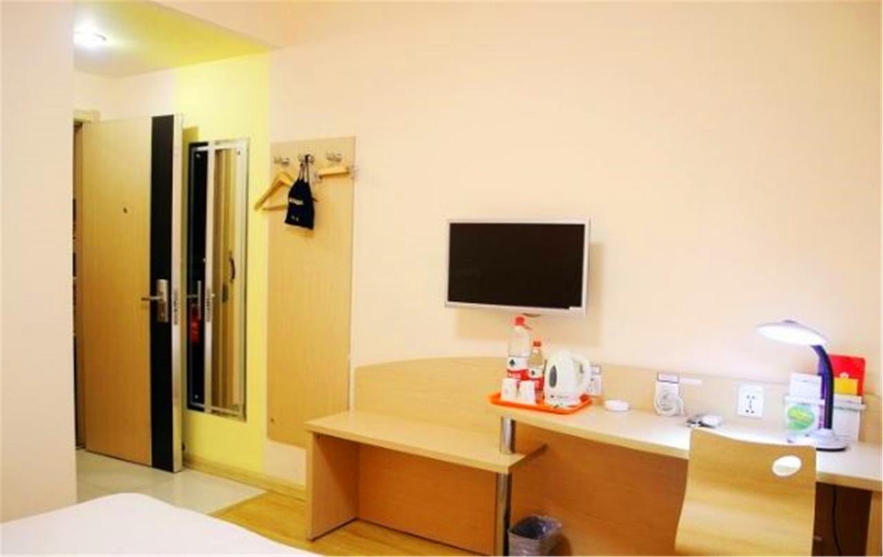 Greentree Inn Shandong Qingdao Railway Station Zhanqiao Yacht Wharf Express ภายนอก รูปภาพ