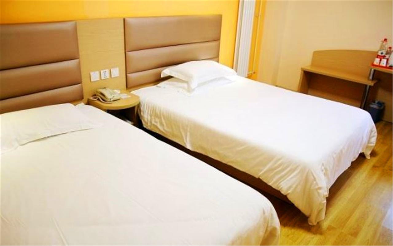 Greentree Inn Shandong Qingdao Railway Station Zhanqiao Yacht Wharf Express ภายนอก รูปภาพ